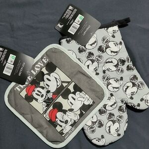 Disney Black and White Mickey Mouse Kitchen Set